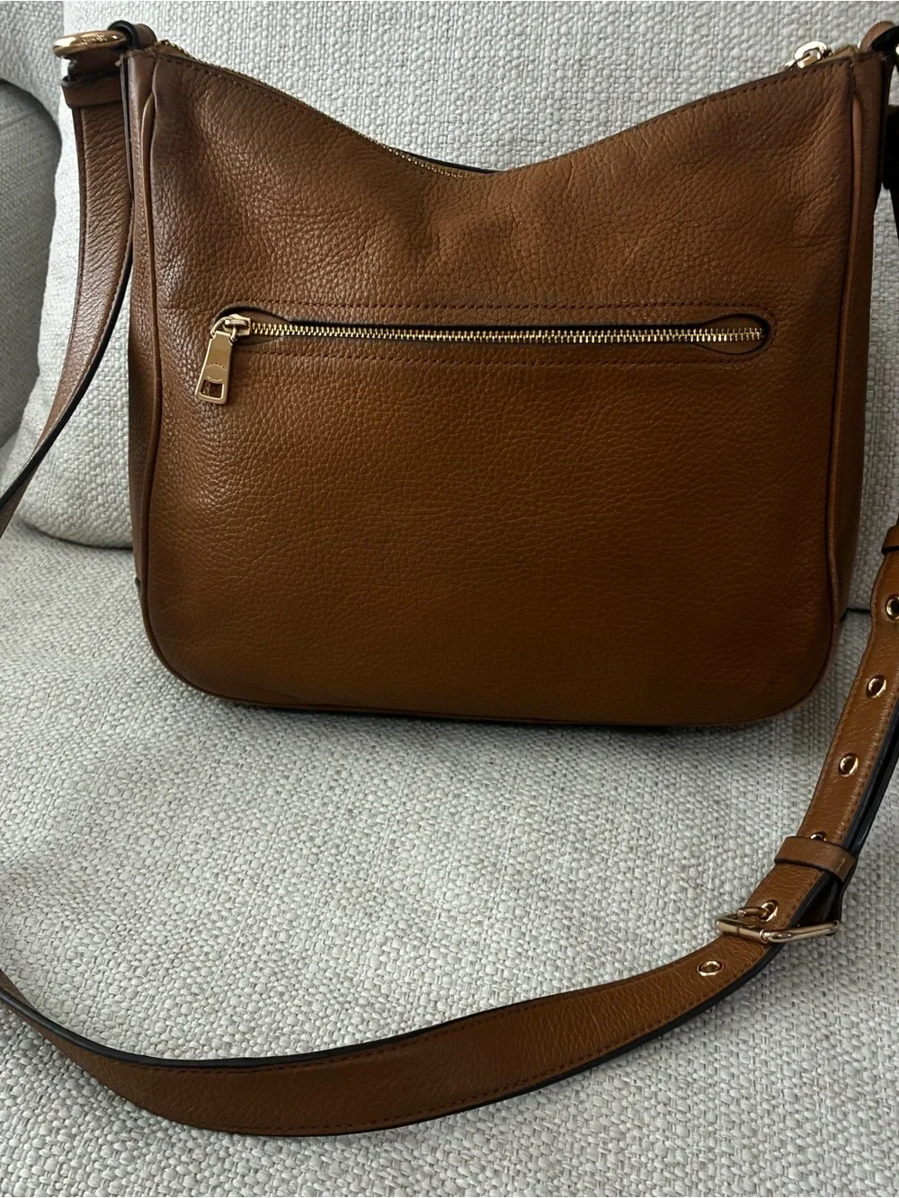 Coach EUC Ellie File Bag Pebbled Leather Crossbody Light Saddle N9G2278-C1648